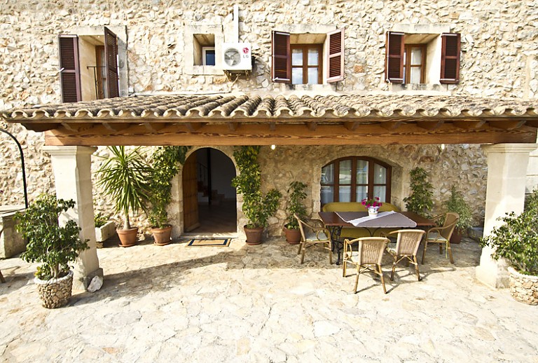 Finca Mallorca Buger 6 Personen Terrasse