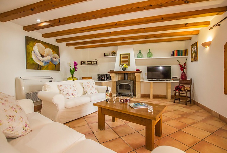 Finca Mallorca Buger 6 Personen Wohnzimmer