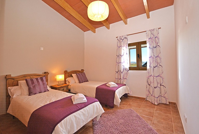 Ferienhaus Mallorca Biniagual 4 Personen