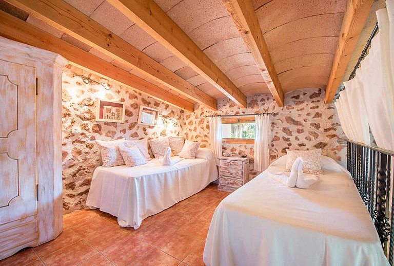 Finca Mallorca Sencelles 9 Personen