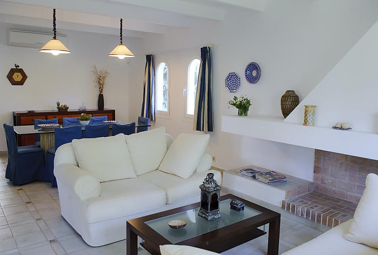 Couch im Wohnzimmer