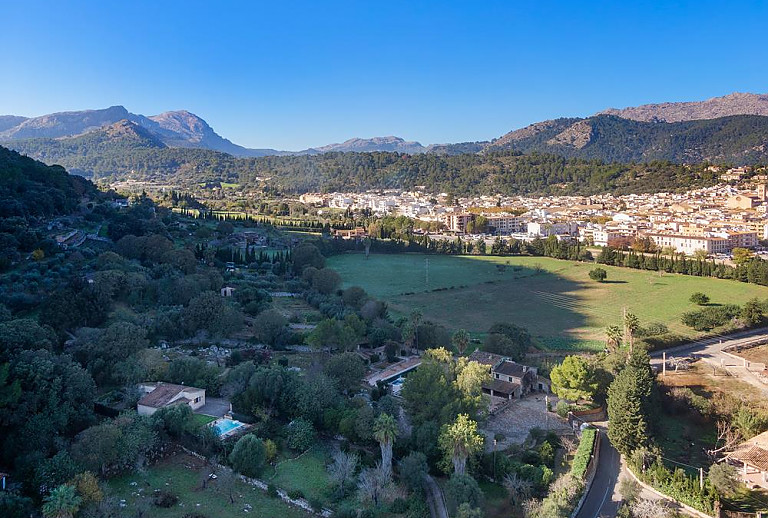 Luftaufnahme von der Finca und dem Grundstück